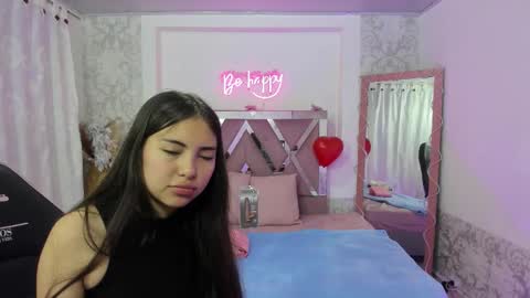 Snapshot of isabela_tay chatting on 02/20/26, 11:32 ISABELA online show from 02/20/26, 11:32