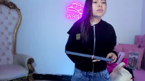 ISABELA  online show from 07/11/26, 11:46
