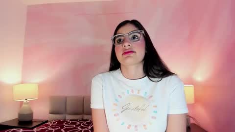 isabelastefano online show from 03/12/26, 03:23