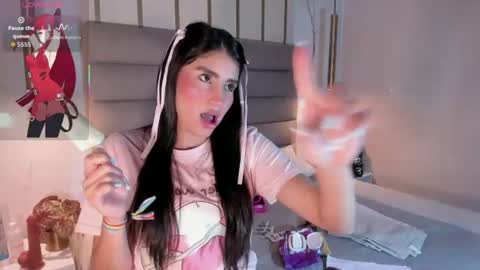 Snapshot of isabelastefano chatting on 06/14/26, 03:19 isabelastefano online show from 06/14/26, 03:19
