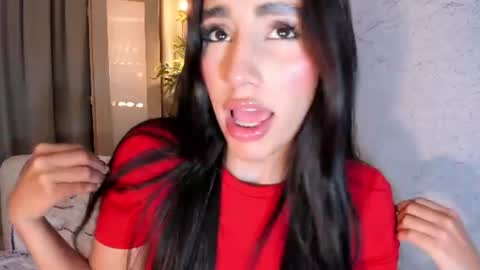 Snapshot of isabelastefano chatting on 07/11/26, 03:53 isabelastefano online show from 07/11/26, 03:53
