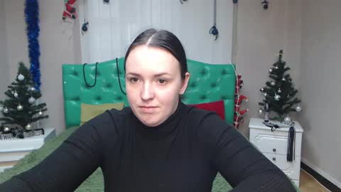 Snapshot of isabelblackberry chatting on 01/05/25, 12:10 IsabelBlackberry online show from 01/05/25, 12:10