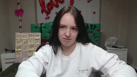 Snapshot of isabelblackberry chatting on 09/19/25, 04:58 IsabelBlackberry online show from 09/19/25, 04:58