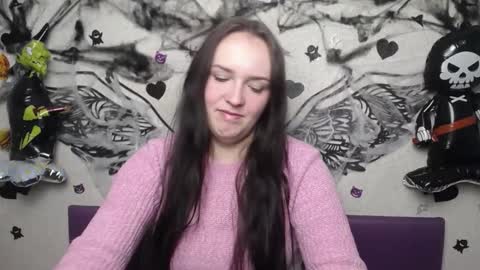 Snapshot of isabelblackberry chatting on 11/01/25, 06:04 IsabelBlackberry online show from 11/01/25, 06:04