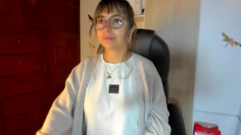 Isabella22 1 online show from 02/19/26, 01:34