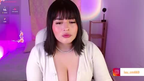 isabella online show from 03/02/25, 02:08