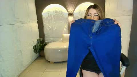 Isa  online show from 02/13/26, 01:40