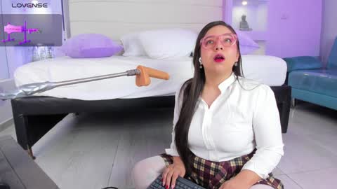 Isa online show from 02/04/25, 03:33