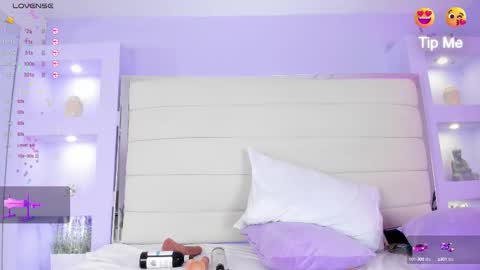 Isa online show from 02/19/25, 09:50