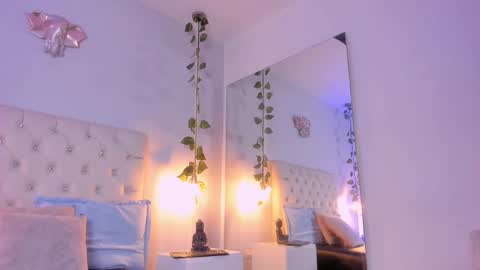   online show from 02/19/25, 01:51