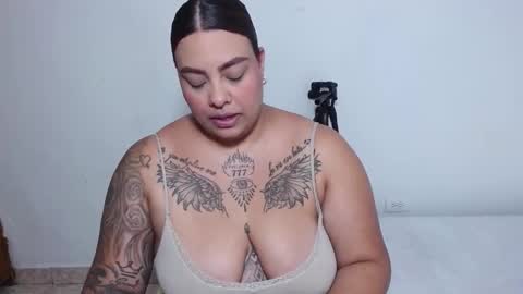  estefania online show from 11/14/25, 12:20