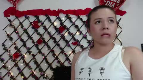 isabella_jaramillo online show from 06/02/26, 05:26