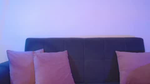 ISABELLA online show from 12/16/24, 12:04