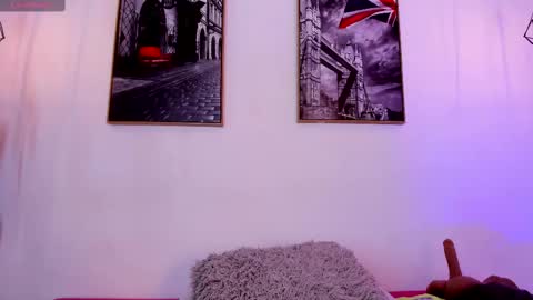  Isabel Lopez online show from 02/28/25, 12:09