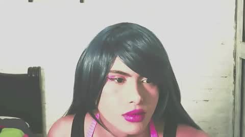 isabella online show from 01/06/26, 08:45