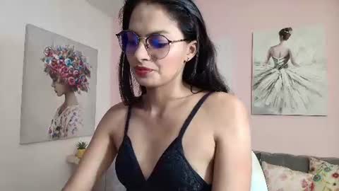 Snapshot of isabella_moen chatting on 06/23/26, 07:12 Isa online show from 06/23/26, 07:12