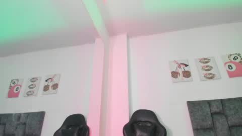 Isabella Moon9 online show from 05/20/26, 11:27