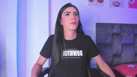 Isabella Moon9 online show from 05/25/26, 11:27