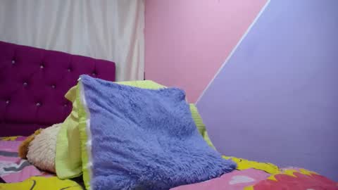 abby online show from 09/26/25, 12:47