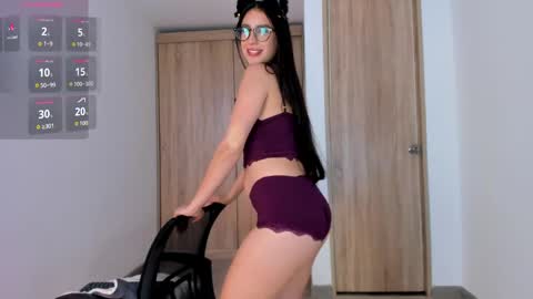 isabella_ospina online show from 05/18/26, 04:24