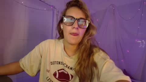 Isabella Rros online show from 02/03/26, 11:43