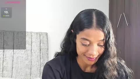 Isabella online show from 01/15/26, 12:37