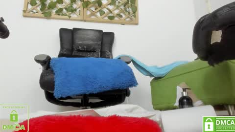 Snapshot of isabella_sweett_ chatting on 12/03/24, 01:41 Isabella online show from 12/03/24, 01:41