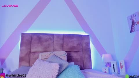 Isabella White online show from 01/16/25, 09:08