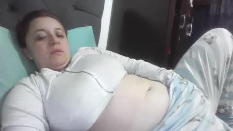 isabellaa_hills_ online show from 10/10/25, 03:44