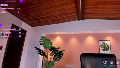 Isabella  Everyday From 0530 to 1430 Col Time online show from 02/05/25, 07:10