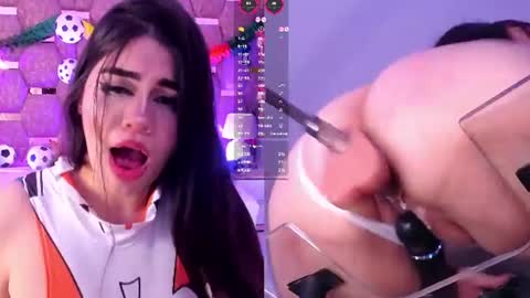 Snapshot of isabellablow chatting on 06/23/26, 02:04 isabellablow online show from 06/23/26, 02:04