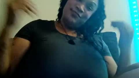 Isabella online show from 07/20/26, 05:44