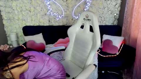 Marina online show from 03/21/26, 06:51