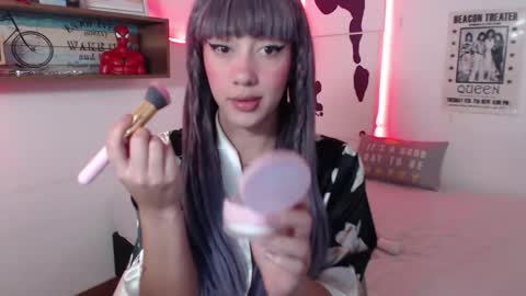 Snapshot of isabellakoff chatting on 11/13/25, 12:26 Tati - online show from 11/13/25, 12:26