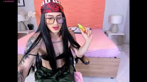 Snapshot of isabellalabu chatting on 02/28/26, 05:03 isabellalabu online show from 02/28/26, 05:03