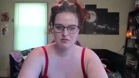 isabellamariedarcy online show from 04/23/26, 08:00