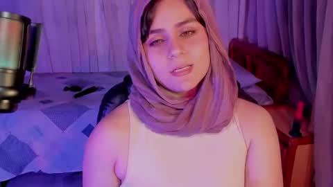 Isabella online show from 05/22/26, 04:30