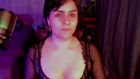 Isabella online show from 08/08/26, 03:52