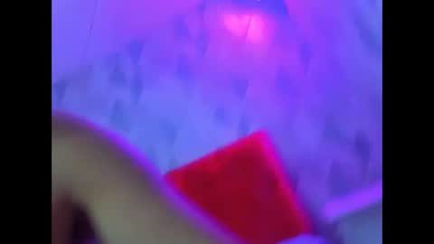 Isabella online show from 11/14/25, 05:28