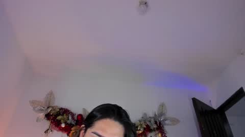 Snapshot of isabellas_smith chatting on 01/04/25, 08:37 Martina IG martissmith01 online show from 01/04/25, 08:37