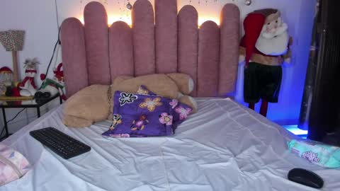 Snapshot of isabellas_smith chatting on 01/10/25, 03:29 Martina IG martissmith01 online show from 01/10/25, 03:29