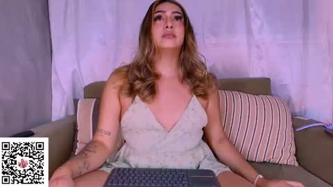 Snapshot of isabellas_smith chatting on 10/03/25, 09:06 Martina IG martissmith01 online show from 10/03/25, 09:06