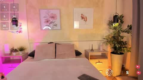   online show from 05/04/26, 04:19
