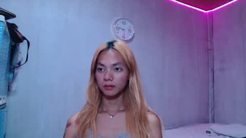 isabellatx online show from 04/25/26, 01:30