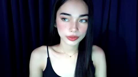 Isabelle online show from 12/04/25, 07:06