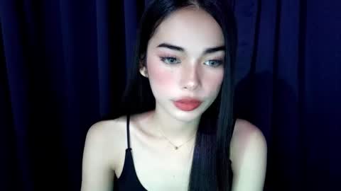 Isabelle online show from 12/21/25, 04:52