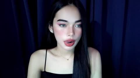 Snapshot of isabelle_willis chatting on 01/18/26, 05:11 Isabelle online show from 01/18/26, 05:11