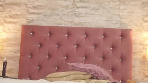 Snapshot of isabellmendez_ chatting on 01/17/25, 01:36 IsabellMendez online show from 01/17/25, 01:36