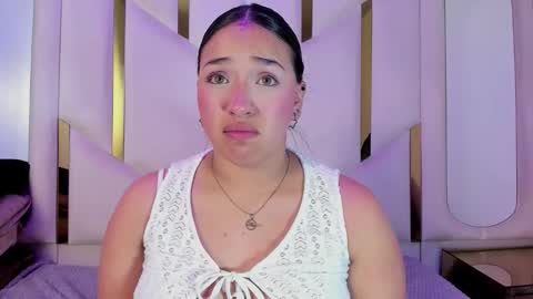 isabellrodriguez18 online show from 03/26/26, 03:34