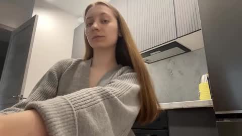 Snapshot of isabelvonseeger chatting on 04/15/26, 01:29 I am Maxine ntmu online show from 04/15/26, 01:29